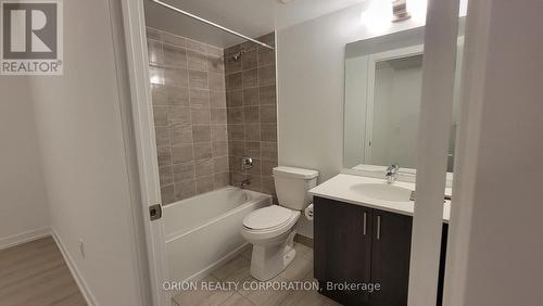 410 - 1435 Celebration Drive, Pickering, ON - Indoor Photo Showing Bathroom