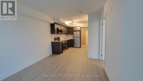 410 - 1435 Celebration Drive, Pickering, ON - Indoor Photo Showing Kitchen