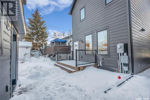 1406 Edward Avenue, Saskatoon, SK - Outdoor