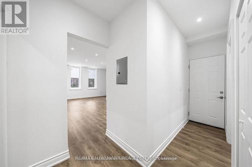 B - 208 Dovercourt Road, Toronto, ON - Indoor Photo Showing Other Room