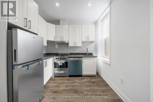 B - 208 Dovercourt Road, Toronto, ON - Indoor Photo Showing Kitchen