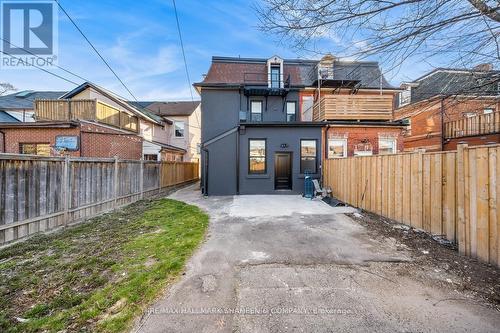 B - 208 Dovercourt Road, Toronto, ON - Outdoor