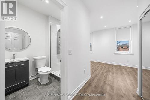 B - 208 Dovercourt Road, Toronto, ON - Indoor Photo Showing Bathroom