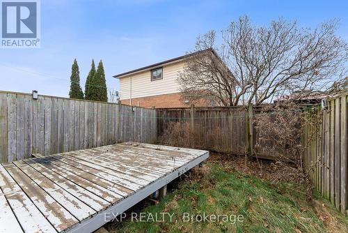 890 Bourne Crescent N, Oshawa, ON - Outdoor