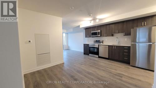 1204 - 1435 Celebration Drive, Pickering, ON - Indoor Photo Showing Kitchen