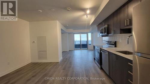 1204 - 1435 Celebration Drive, Pickering, ON - Indoor Photo Showing Kitchen