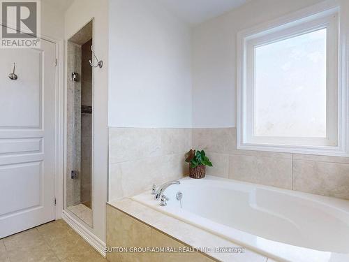 1265 Mary-Lou Street, Innisfil, ON - Indoor Photo Showing Bathroom