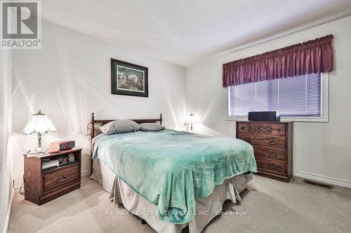 3 Jack Kenny Court, Caledon, ON - Indoor Photo Showing Bedroom