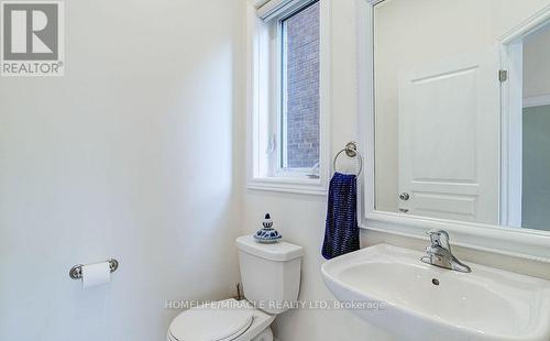 54 O'Connor Crescent, Brampton, ON - Indoor Photo Showing Bathroom