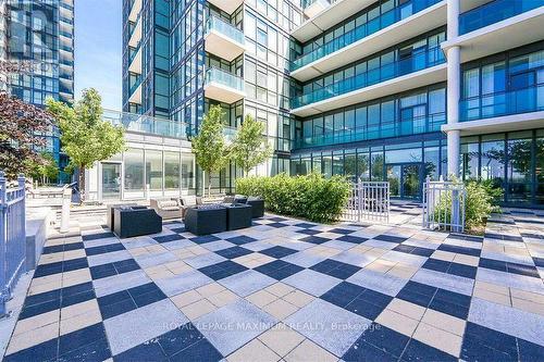 3605 - 4070 Confederation Parkway, Mississauga, ON - Outdoor With Balcony