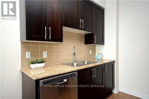 3605 - 4070 Confederation Parkway, Mississauga, ON - Indoor Photo Showing Kitchen With Double Sink