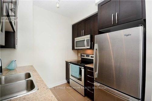 3605 - 4070 Confederation Parkway, Mississauga, ON - Indoor Photo Showing Kitchen With Double Sink