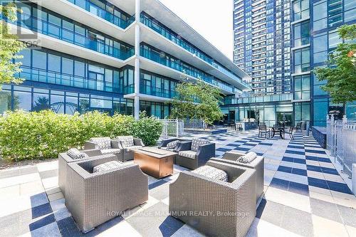 3605 - 4070 Confederation Parkway, Mississauga, ON - Outdoor