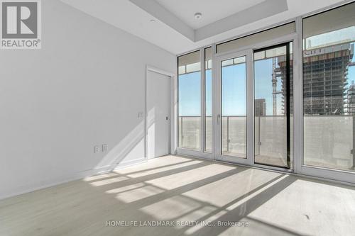 3607 - 3900 Confederation Parkway, Mississauga, ON -  With Balcony With Exterior