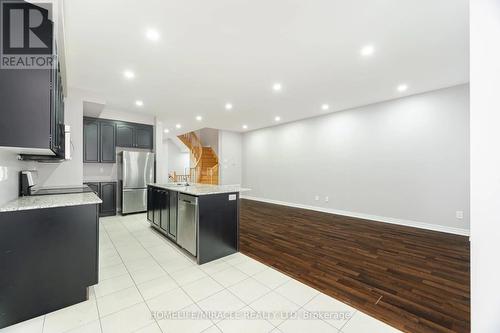 93 Kempenfelt Trail, Brampton, ON - Indoor Photo Showing Kitchen