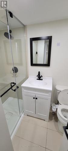 65 Lanark Circle, Brampton, ON - Indoor Photo Showing Bathroom