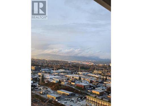 3402 2108 Gilmore Avenue, Burnaby, BC - Outdoor With View