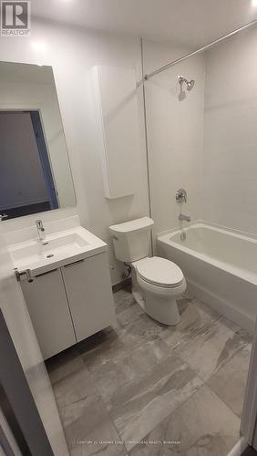 615 - 50 O'Neill Road, Toronto, ON - Indoor Photo Showing Bathroom