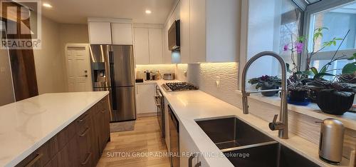 188 Combe Avenue, Toronto, ON - Indoor Photo Showing Kitchen With Upgraded Kitchen