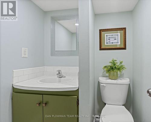 1451 Bala Drive, Oshawa, ON - Indoor Photo Showing Bathroom