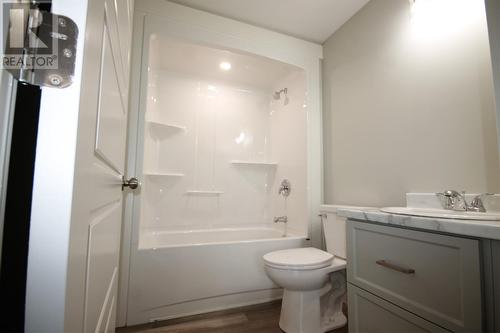 9 Villas Way, Conception Bay South, NL - Indoor Photo Showing Bathroom