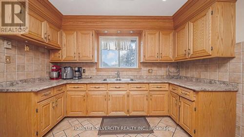 14208 Torbram Road, Caledon, ON - Indoor Photo Showing Kitchen With Double Sink