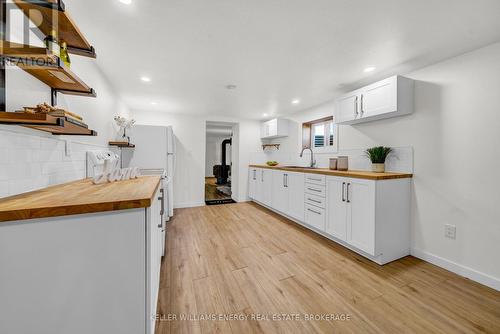 10272 County 2 Road, Alnwick/Haldimand, ON - Indoor Photo Showing Kitchen