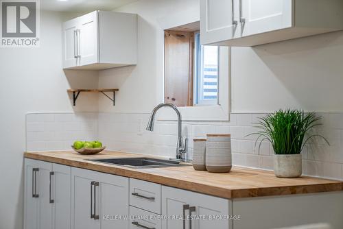 10272 County 2 Road, Alnwick/Haldimand, ON - Indoor Photo Showing Kitchen