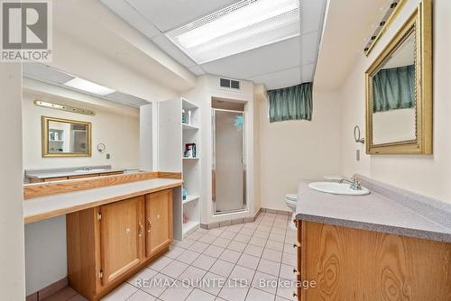 1402 Clearview Drive, Peterborough (Monaghan), ON - Indoor Photo Showing Bathroom