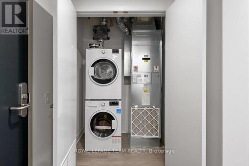 704 - 180 George Street, Ottawa, ON - Indoor Photo Showing Laundry Room