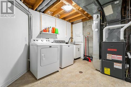 58 - 3600 Colonial Drive, Mississauga, ON - Indoor Photo Showing Laundry Room