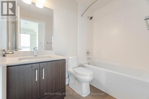 2101 - 15 Lynch Street, Brampton, ON - Indoor Photo Showing Bathroom