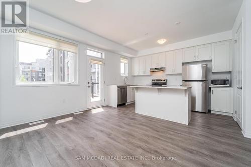 84 Kaitting Trail, Oakville, ON - Indoor Photo Showing Kitchen With Stainless Steel Kitchen