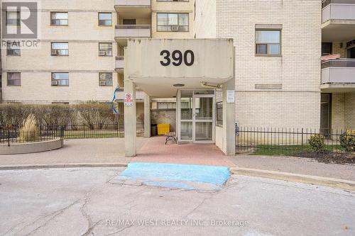 2208 - 390 Dixon Road, Toronto, ON - Outdoor