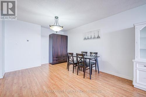 2208 - 390 Dixon Road, Toronto, ON - Indoor Photo Showing Dining Room