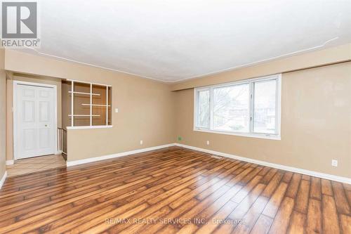 32 Obermeyer Drive, Kitchener, ON - Indoor Photo Showing Other Room