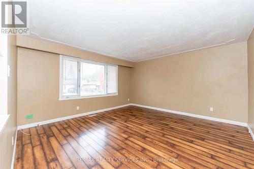 32 Obermeyer Drive, Kitchener, ON - Indoor Photo Showing Other Room