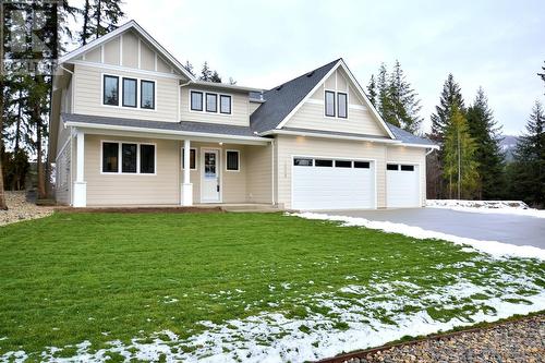 2508 Golf View Crescent, Blind Bay, BC - Outdoor With Facade