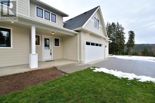 2508 Golf View Crescent, Blind Bay, BC - Outdoor