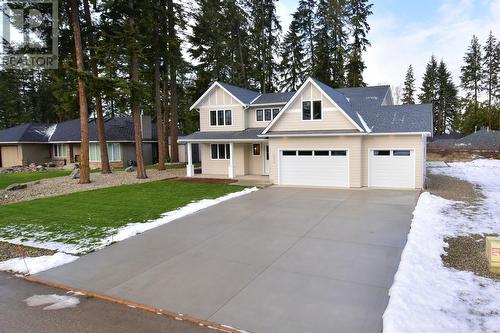 2508 Golf View Crescent, Blind Bay, BC - Outdoor With Facade