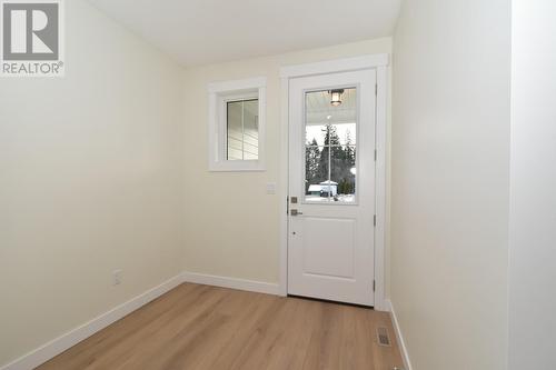 2508 Golf View Crescent, Blind Bay, BC - Indoor Photo Showing Other Room