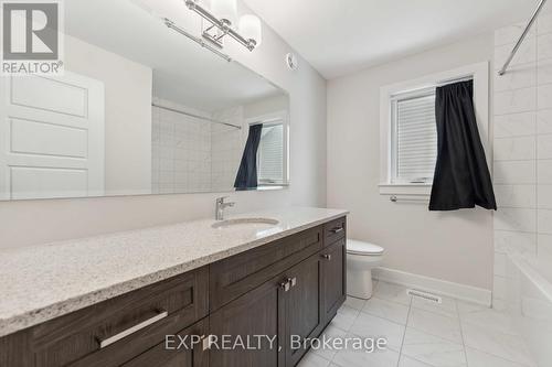 632 Moonflower Crescent S, Ottawa, ON - Indoor Photo Showing Bathroom