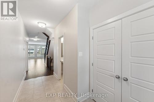 632 Moonflower Crescent S, Ottawa, ON - Indoor Photo Showing Other Room