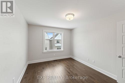 632 Moonflower Crescent S, Ottawa, ON - Indoor Photo Showing Other Room