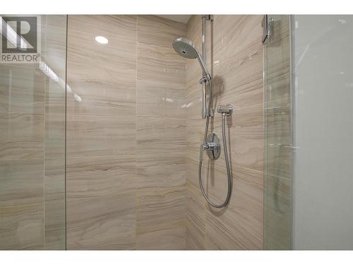 1588 Ellis Street Unit# 1402, Kelowna, BC - Indoor Photo Showing Bathroom