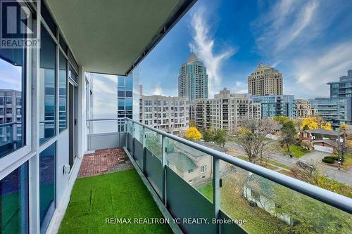 812 - 591 Sheppard Avenue E, Toronto, ON - Outdoor With Balcony With View