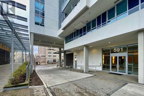 812 - 591 Sheppard Avenue E, Toronto, ON - Outdoor With Balcony