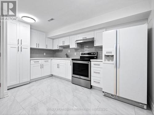 1255 Forestwood Drive, Mississauga, ON - Indoor Photo Showing Kitchen