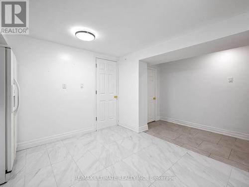 1255 Forestwood Drive, Mississauga, ON - Indoor Photo Showing Other Room