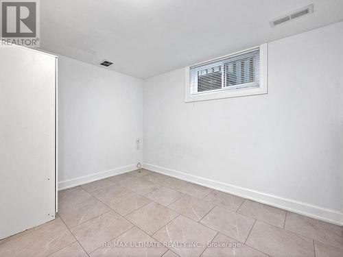 1255 Forestwood Drive, Mississauga, ON - Indoor Photo Showing Other Room